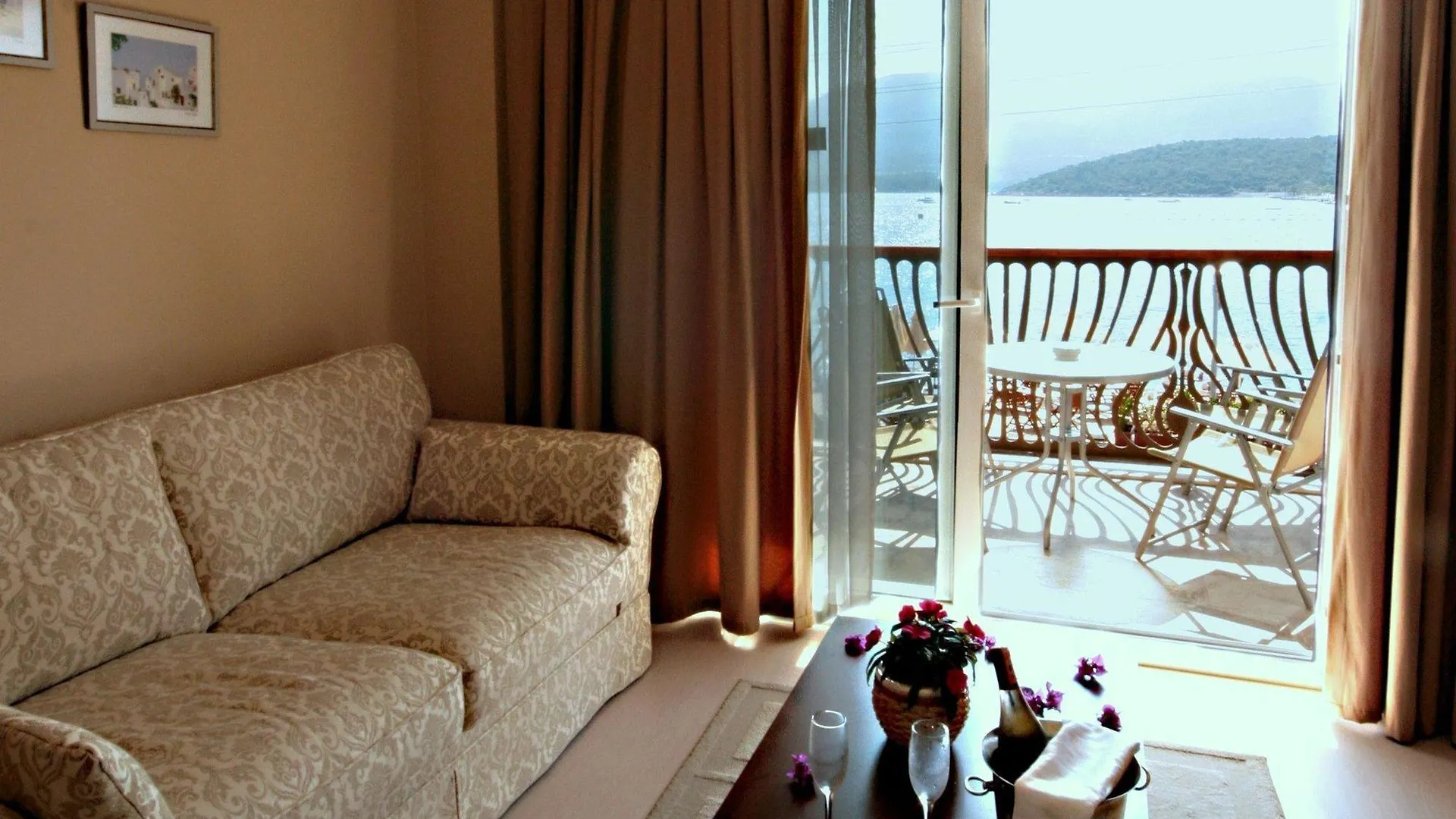Sina Hotel (Adults Only) Torba